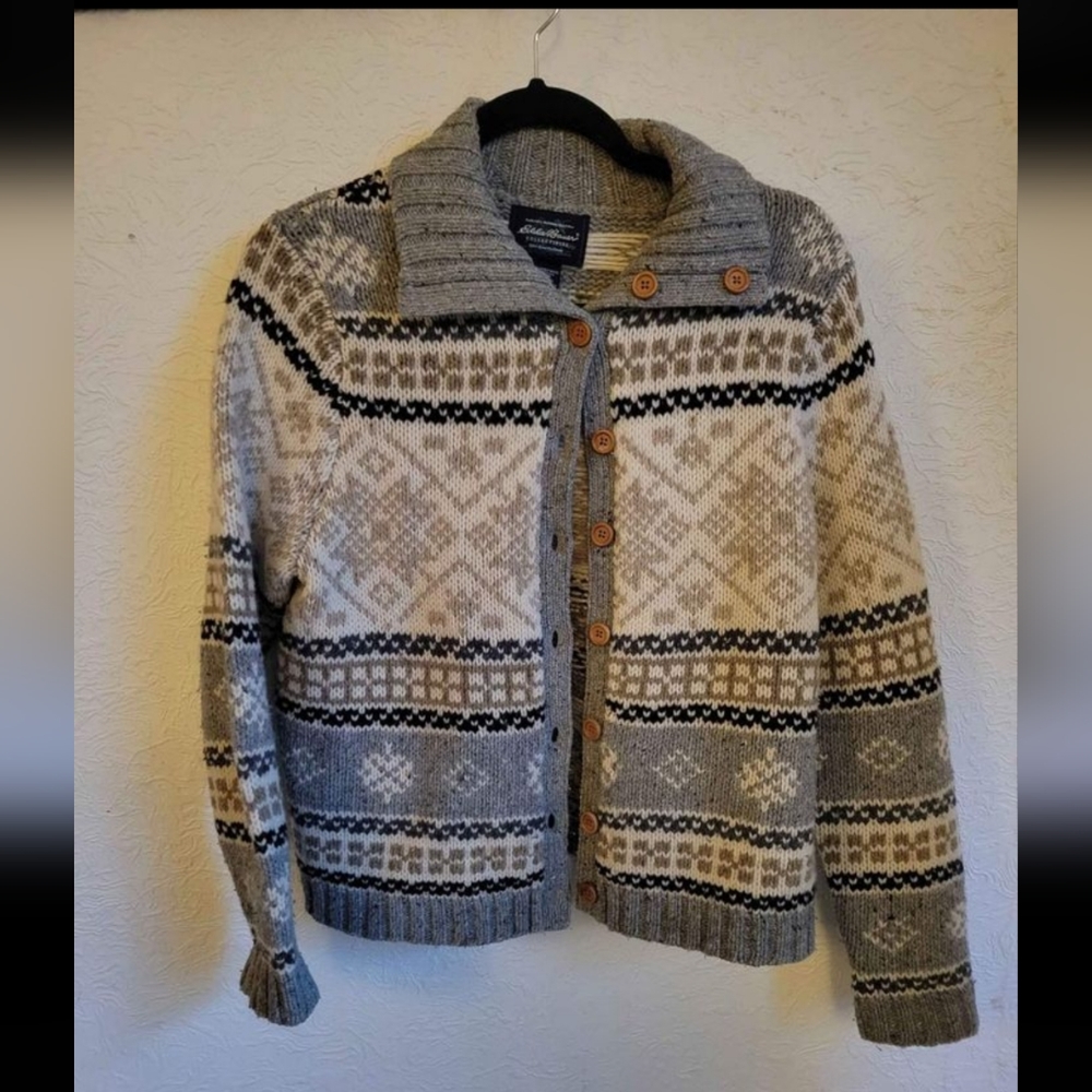 Eddie Bauer Cardigan